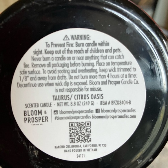 NWT Bloom and Prosper Taurus Zodiac Candle - Picture 7 of 9